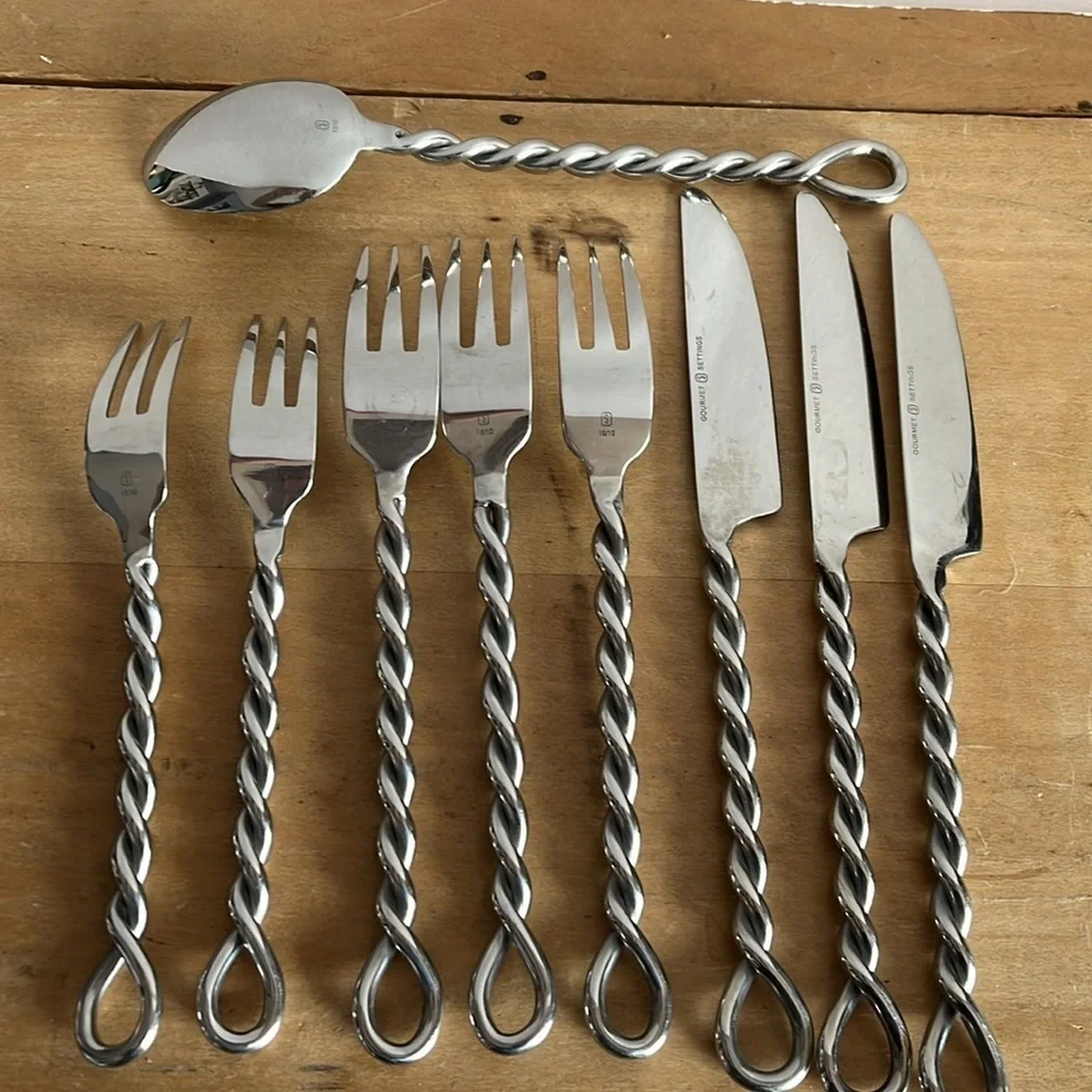 Gourmet Settings (GS) Silver Braid 18/10 Stainless Steel Flatware